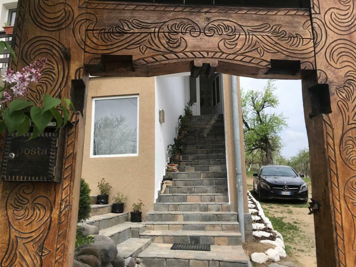 Casa Relax Hotel Valeni  Exterior photo